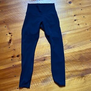 Lululemon Wunder Under 25” leggings